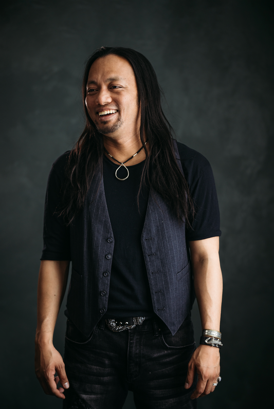 The Chart of a Born Healer: Oliver Nino on Energy, Empaths, and Soul Purpose