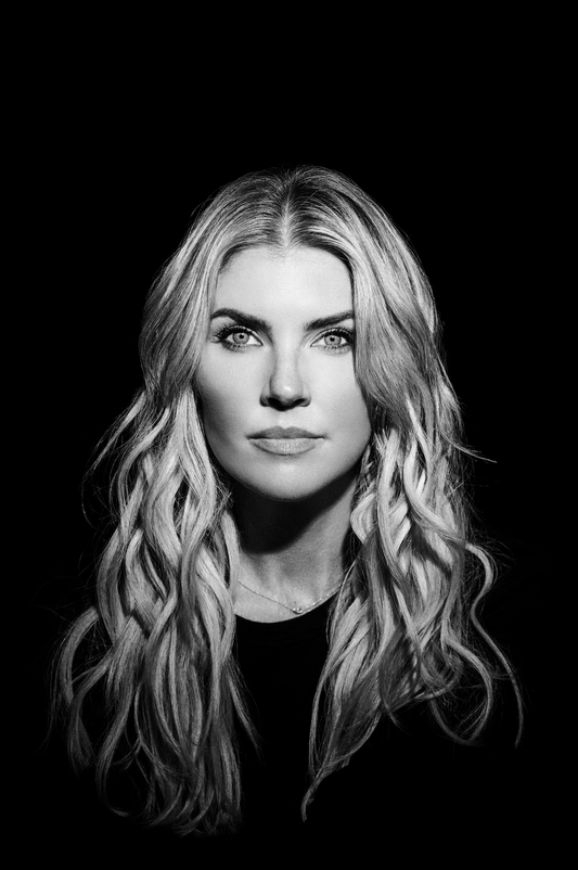 Amanda Kloots: Grief, Surrender, and the Strength in Being Held